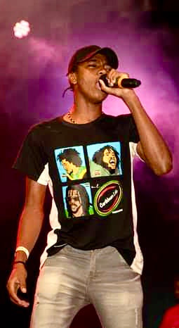 Caribbean Icons Graphic T-Shirt – Cotton